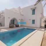  VILLA AVEC PISCINE - TITRÉE À DJERBA MIDOUN ZU - RÉF V688