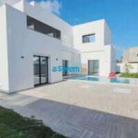  VILLA AVEC PISCINE À MEZRAYA DJERBA ZA - RÉF V620